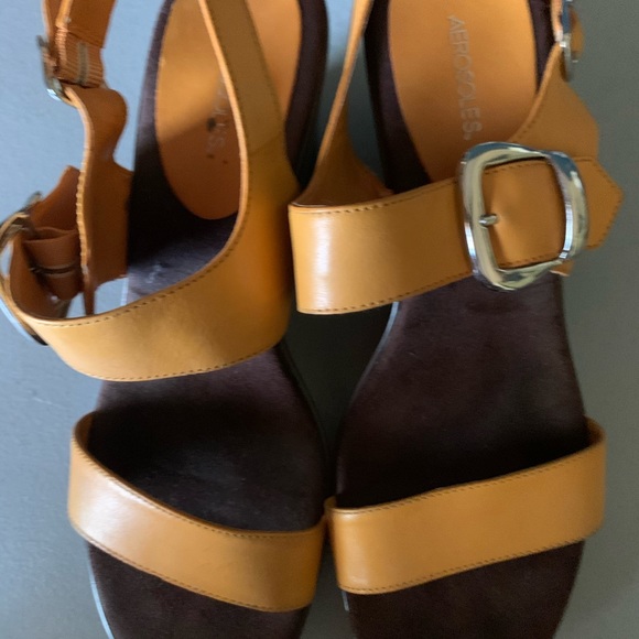 Shoes - Picture 2 of 3